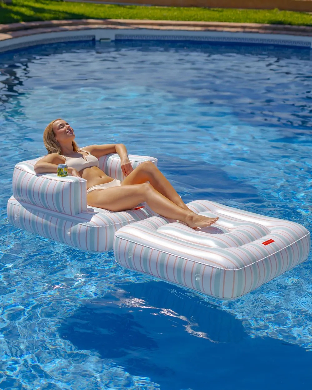 FLAMINGUEO® - POOL CHAIR